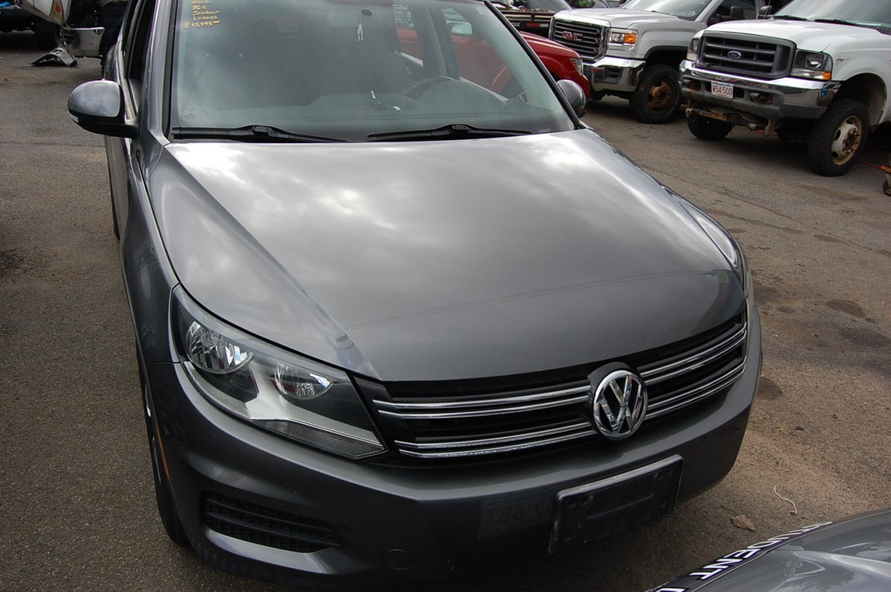 Passenger Car For Sale: 2014 Volkswagen Tiguan TSI